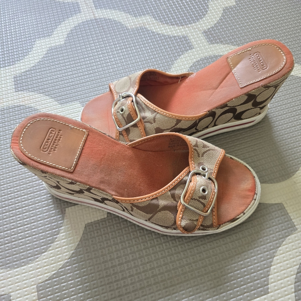 Coach Women's Tan and Orange Wedge Sandals 8